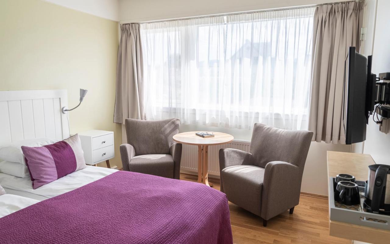 Lavik Fjord Hotel & Apartments 외부 사진