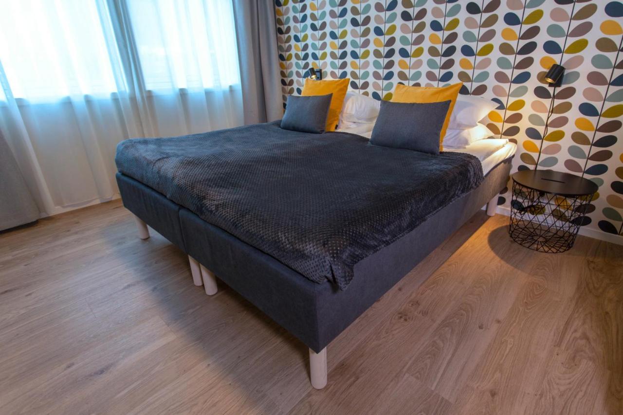 Lavik Fjord Hotel & Apartments 외부 사진