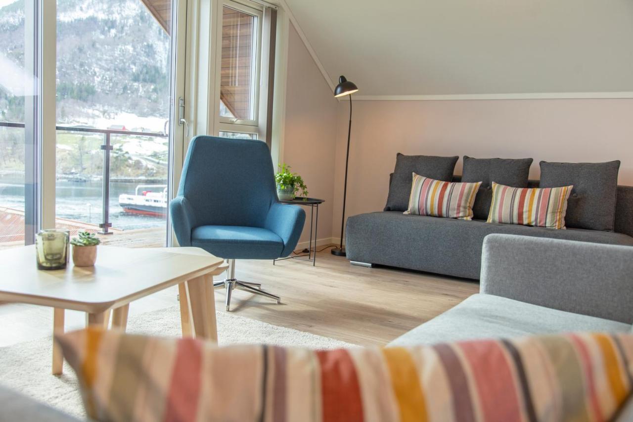 Lavik Fjord Hotel & Apartments 외부 사진