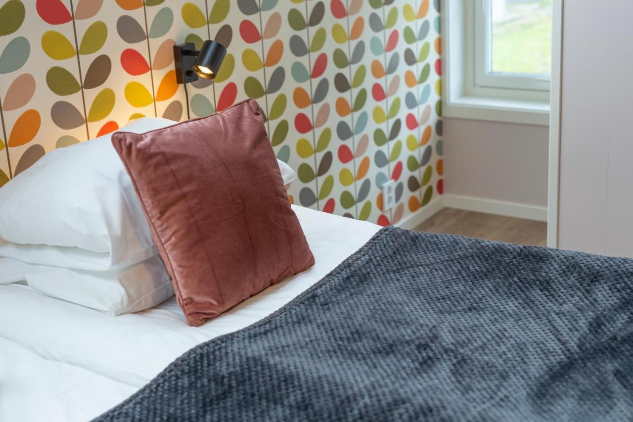 Lavik Fjord Hotel & Apartments 외부 사진