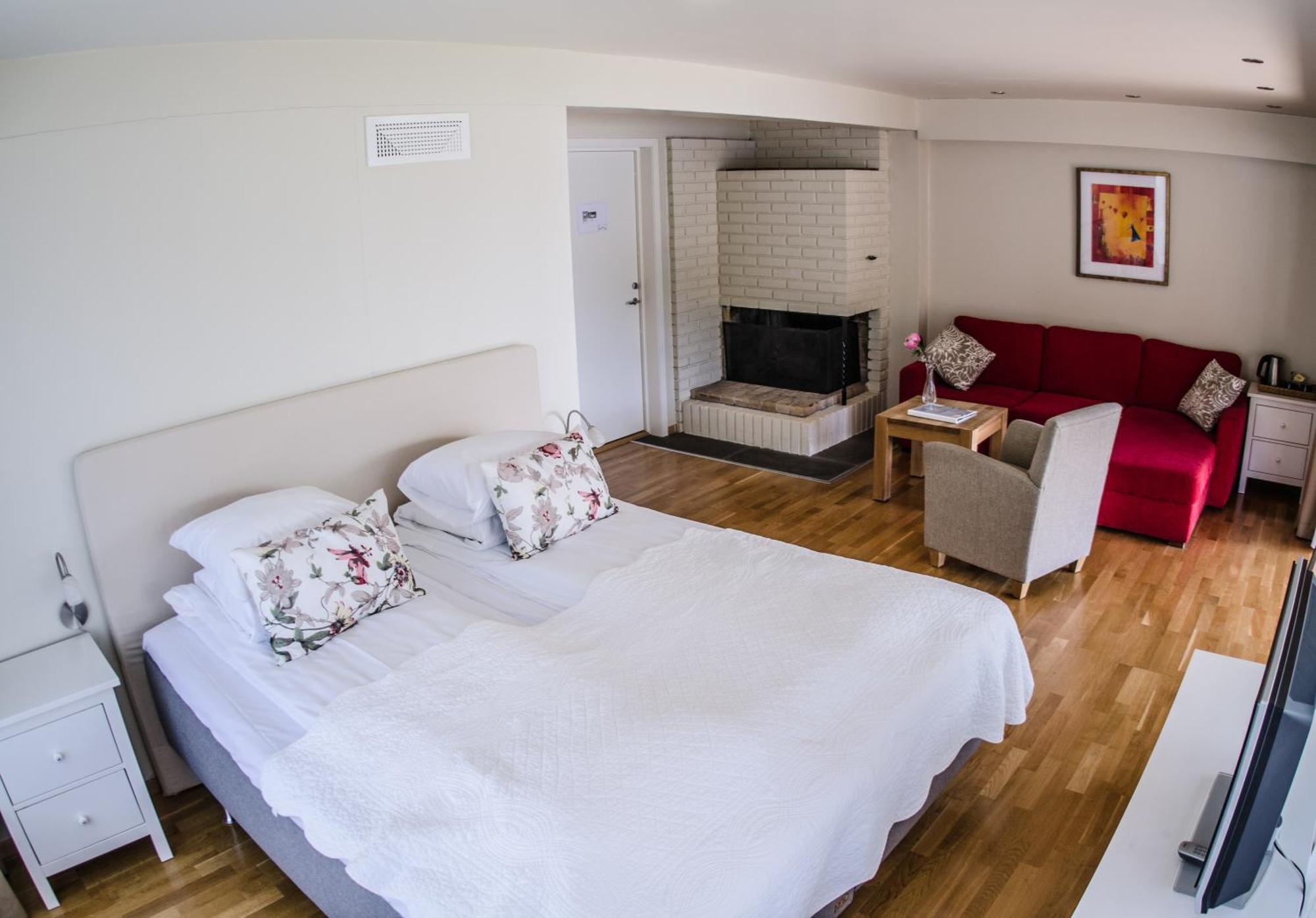 Lavik Fjord Hotel & Apartments 외부 사진